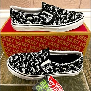 Vans Classic Slip-On Sneakers